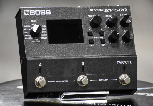 Store Special Product - BOSS - RV-500
